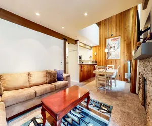 Photo 4 - Mammoth Ski & Racquet Club #118