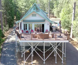 Photo 2 - The Valley View: Pine Mountain Lake Cabin