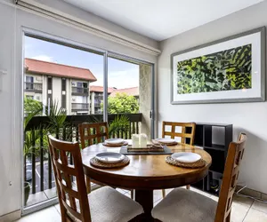 Photo 3 - Kona Mansions#304