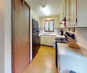 Photo 5 - Dean Hill Chalet