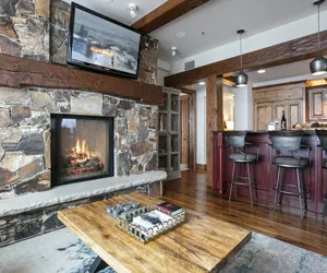 Photo 4 - Grand Lodge - Three Bedroom #401 - Ski-in/ski-out