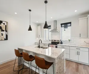 Photo 3 - New Modern Townhome with Rooftop Patio
