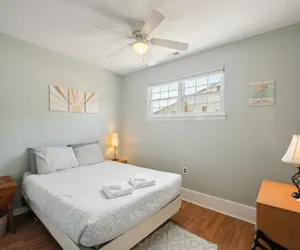 Photo 3 - Cozy 2BR Condo - Beachside Bliss with Yard Space