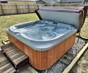 Photo 2 - Charming 2BR Hot Tub Getaway -Large Fenced in Yard