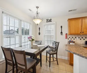 Photo 3 - Charming Family Retreat with Spacious Yard