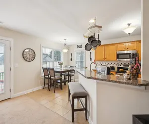 Photo 4 - Charming Family Retreat with Spacious Yard