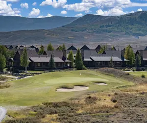 Photo 2 - 19th Hole