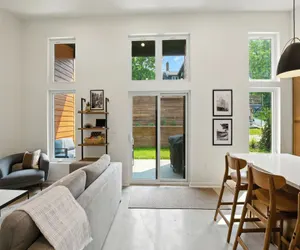 Photo 2 - 500 House - Unit C