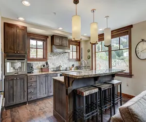 Photo 3 - Luxury 4 Bedroom Condo on Peak 8