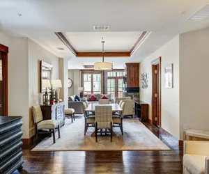 Photo 4 - Luxury 4 Bedroom Condo on Peak 8