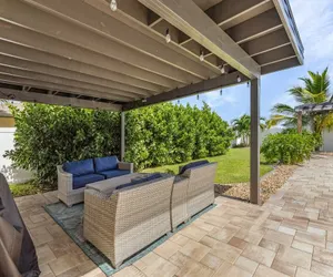 Photo 2 - 4313 Soak up the Sun -  Saltwater pool, spacious fenced-in backy