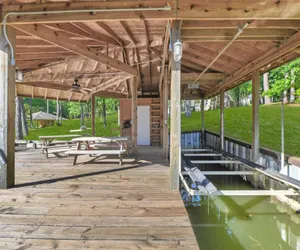 Photo 5 - Wooded Lake Retreat