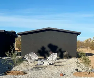 Photo 4 - Cozy, Romantic + 5 Acres