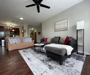 Photo 4 - Stylish Sky Lofts Condo in Historic West End