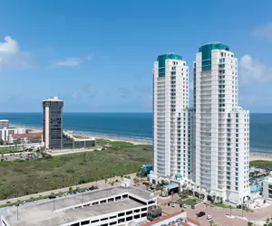Photo 3 - Sapphire Condo & Spa unit # 2106