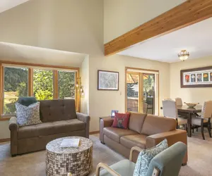 Photo 4 - 470 Homestead Unit 13