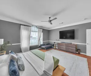 Photo 4 - Spacious 6BR Getaway Near Houston's Best