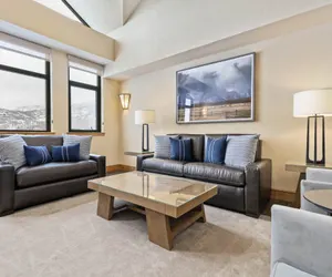 Photo 5 - Penthouse 704 - 5 Bedroom at Steamboat Grand