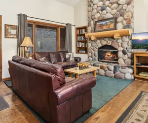 Photo 5 - Cascade Mountain Home by Estes Park Homes