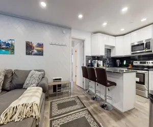 Photo 5 - Sierra Manors #61