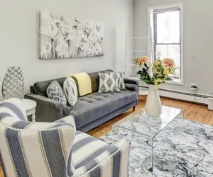 Photo 2 - Logan Mansion Suite 4