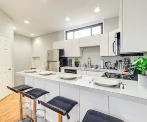 Photo 4 - Logan Mansion Suite 4