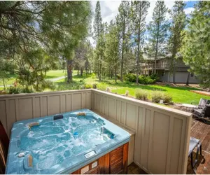 Photo 5 - 20 Red Cedar