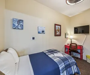 Photo 3 - Hotel Cathlamet Room 224 - Single