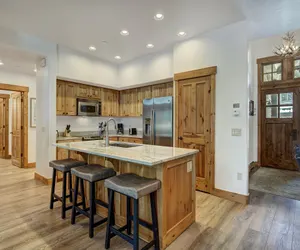 Photo 5 - Updated, Modern Townhome with Private Garage