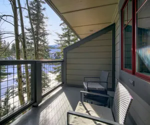 Photo 2 - Bright, Mountain Modern Breckenridge Condo
