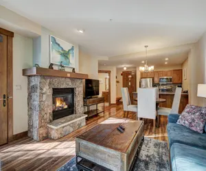 Photo 3 - Bright, Mountain Modern Breckenridge Condo