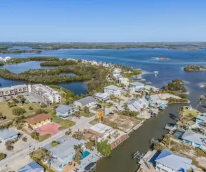 Photo 5 - 21591 Waterfront Duplex (Right Unit) With Pool and Spa