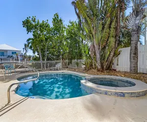 Photo 2 - 21591 Waterfront Duplex (Right Unit) With Pool and Spa