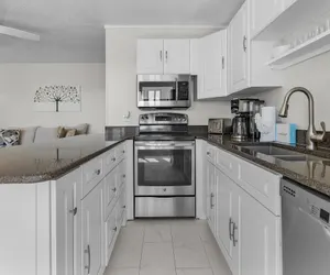 Photo 5 - 21591 Waterfront Duplex (Left Unit) With Pool and Spa