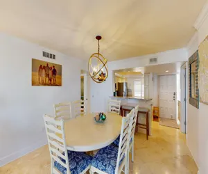 Photo 5 - Monthly Discount! Sandarac 502B: Beachfront Condo, Pool & Views