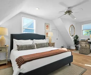 Photo 5 - Charming 3BR Home in Nantucket's Natural Beauty