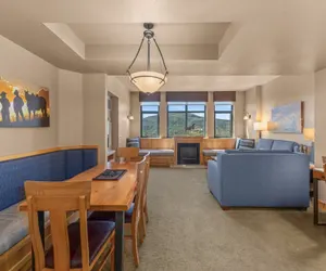 Photo 2 - Spacious Steamboat Grand Condo with Fireplace