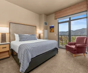 Photo 4 - Spacious Steamboat Grand Condo with Fireplace
