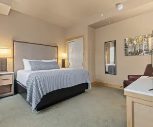 Photo 5 - Cozy 1 Bedroom at Steamboat Grand