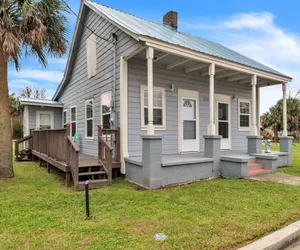 Photo 2 - Charming Coastal Retreat in Bay St Louis