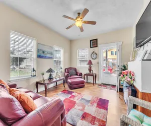 Photo 3 - Charming Coastal Retreat in Bay St Louis