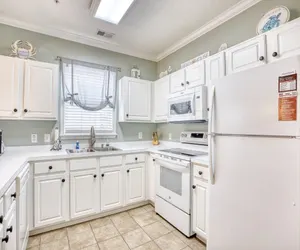 Photo 5 - 535 Arbor Trace