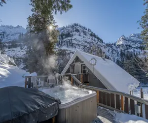 Photo 4 - Icicle Chalet