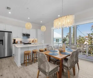 Photo 3 - 211 Blue Palm: NEW Spacious 5-Bedroom Pool Home Steps from Beach