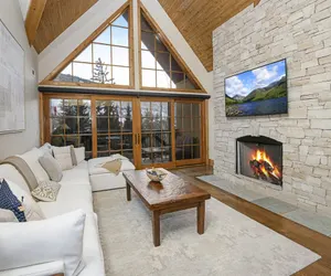 Photo 2 - Vail Mountain View #402