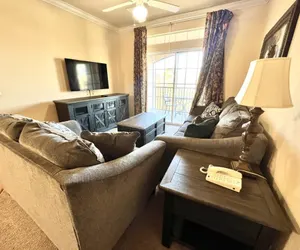 Photo 3 - Beautiful 2 Bed Condo in Tuscana Resort