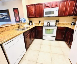 Photo 5 - Beautiful 2 Bed Condo in Tuscana Resort