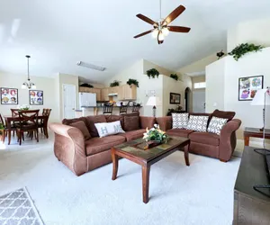 Photo 2 - 3 Bed Pool Home With Video Arcade Games