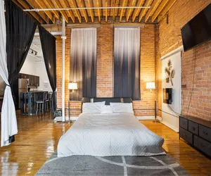 Photo 3 - Downtown Detroit Loft - Fully equipped & Absolutely Gorgeous theme