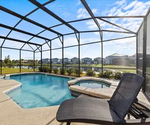Photo 2 - Large 7 Bed In Solterra Pool, Spa Near Disney